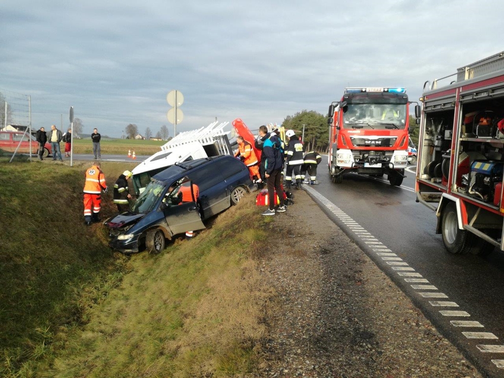 40-letnia kobieta walczy o życie po wypadku w Raczkach