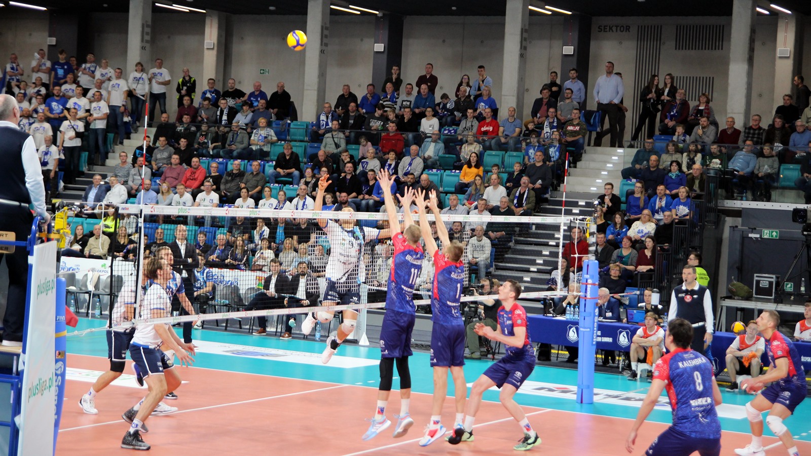 Emocje w Suwałkach. Ślepsk Malow wygrywa z Visłą Bydgoszcz po tie-breaku [zdjęcia]