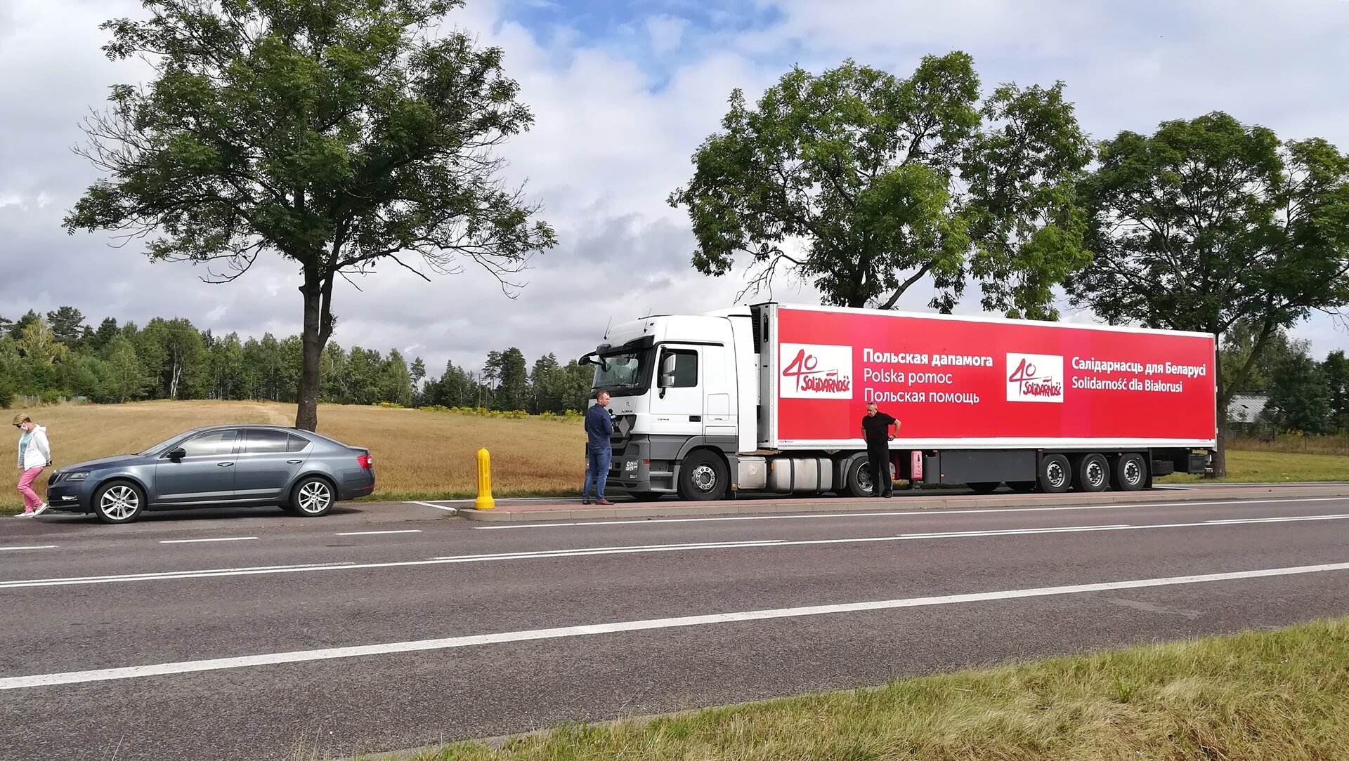 Konwój z żywnością dla strajkujących Białorusinów wrócił do Polski - Solidarność wciąż będzie próbowała pomóc