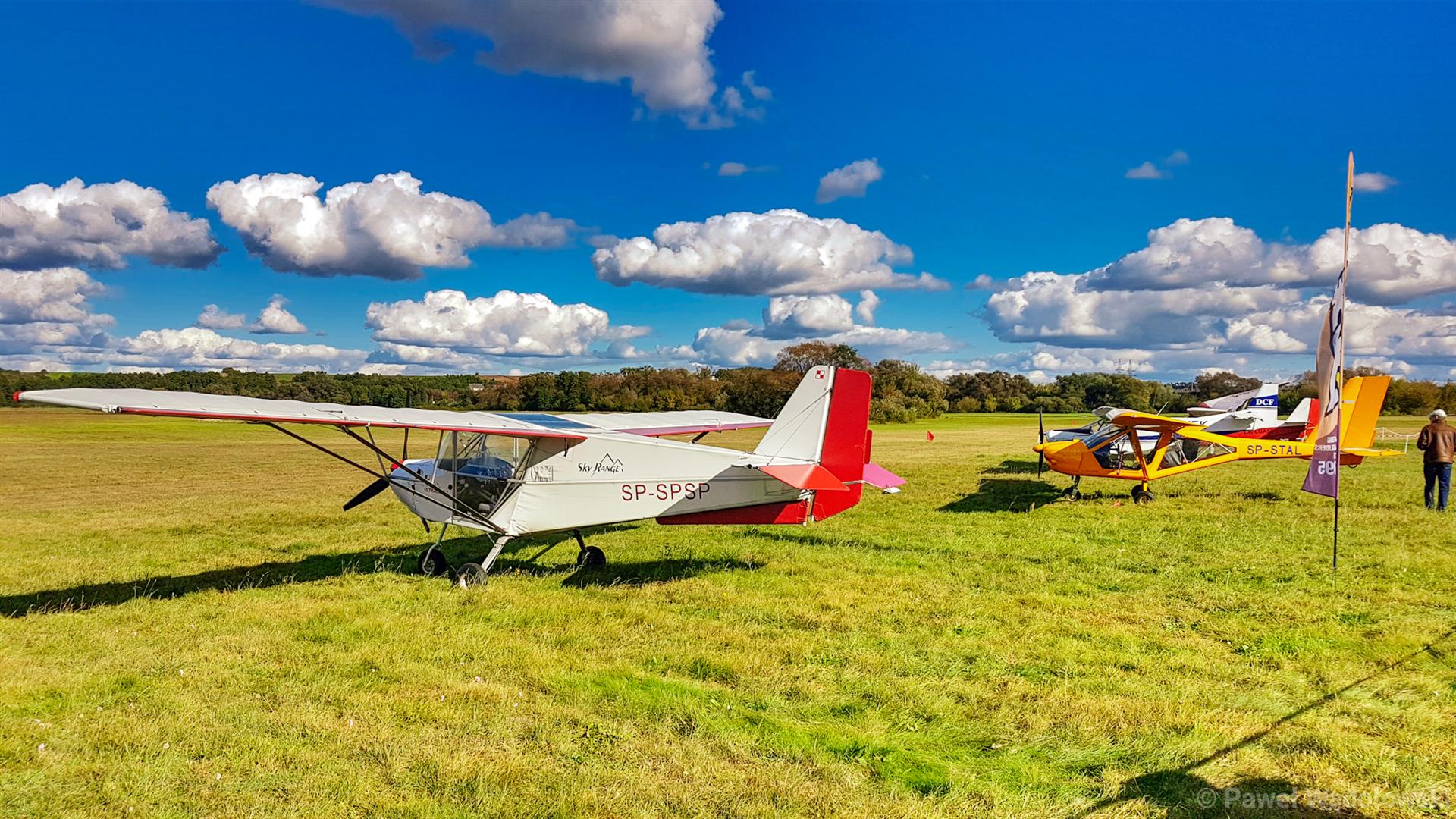 Ostatnia impreza w sezonie - mikrolotniarze rywalizują nad Łomżą