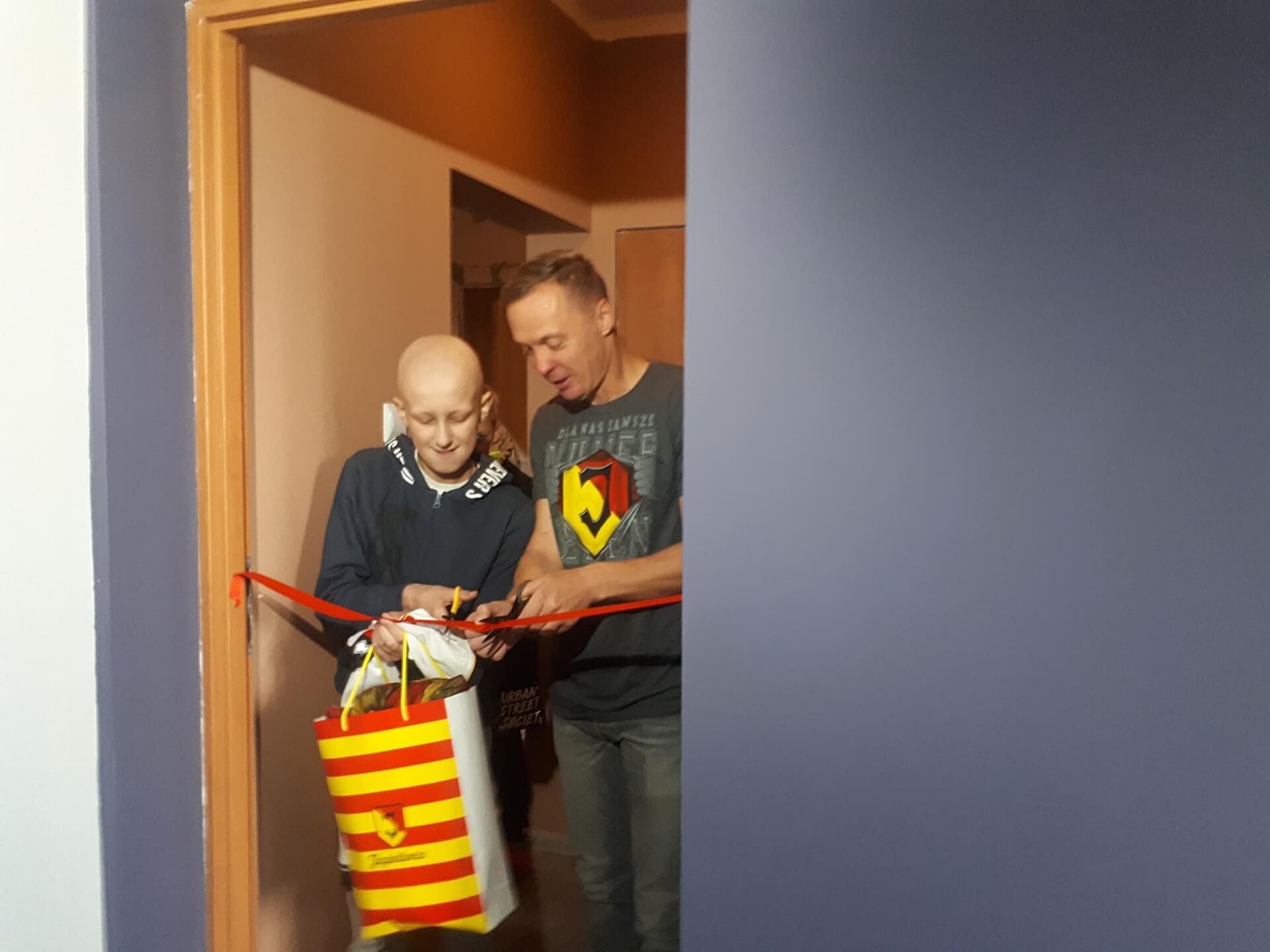 Fundacja "Pomóż Im" spełniła marzenie 15-letniego Kuby – ma pokój jak z bajki