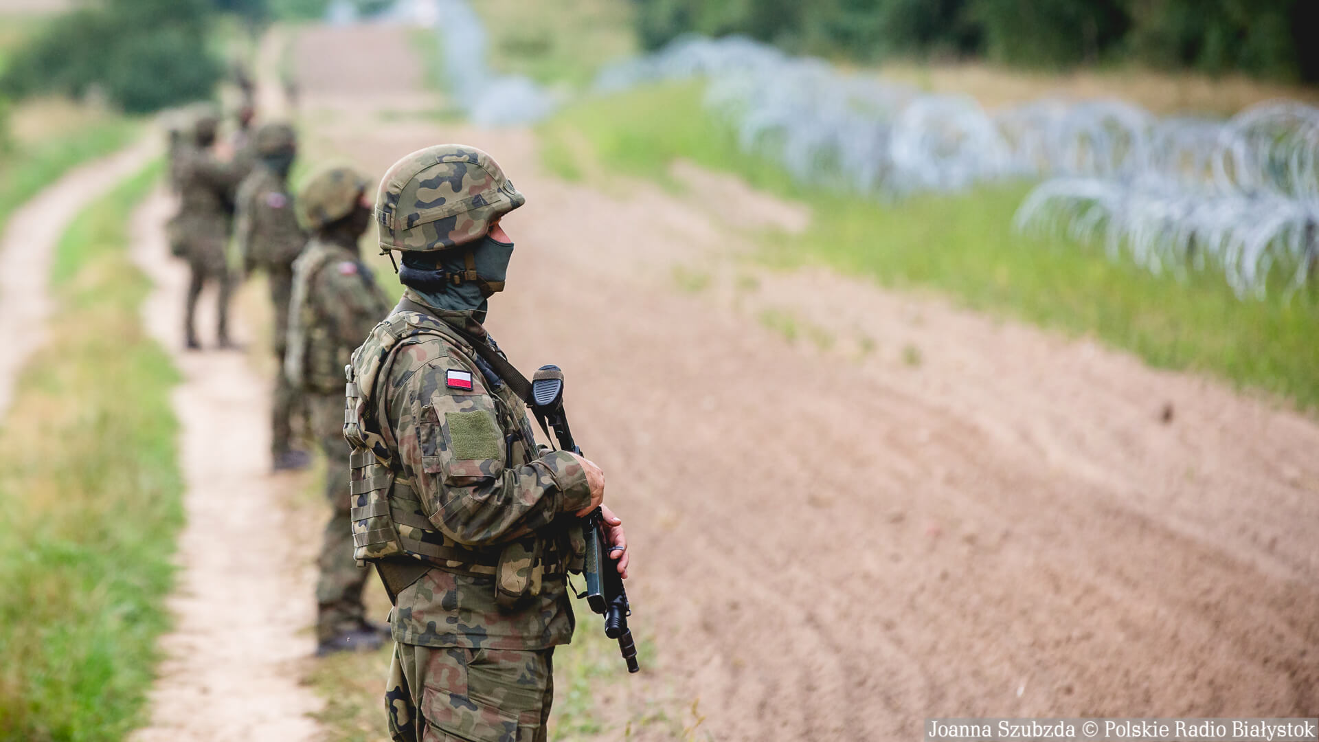 SG wydała kilkadziesiąt pozwoleń na wjazd do strefy objętej stanem wyjątkowym