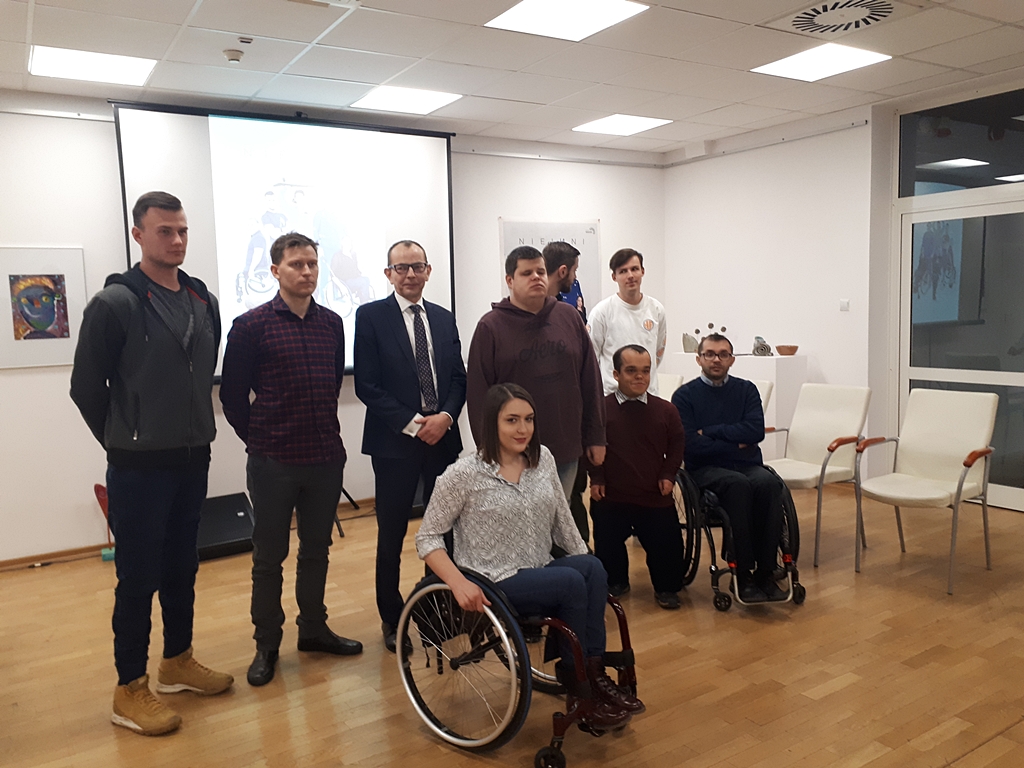 Kampania "Nieinni" w Białymstoku - ma pokazywać aktywność osób z niepełnosprawnościami