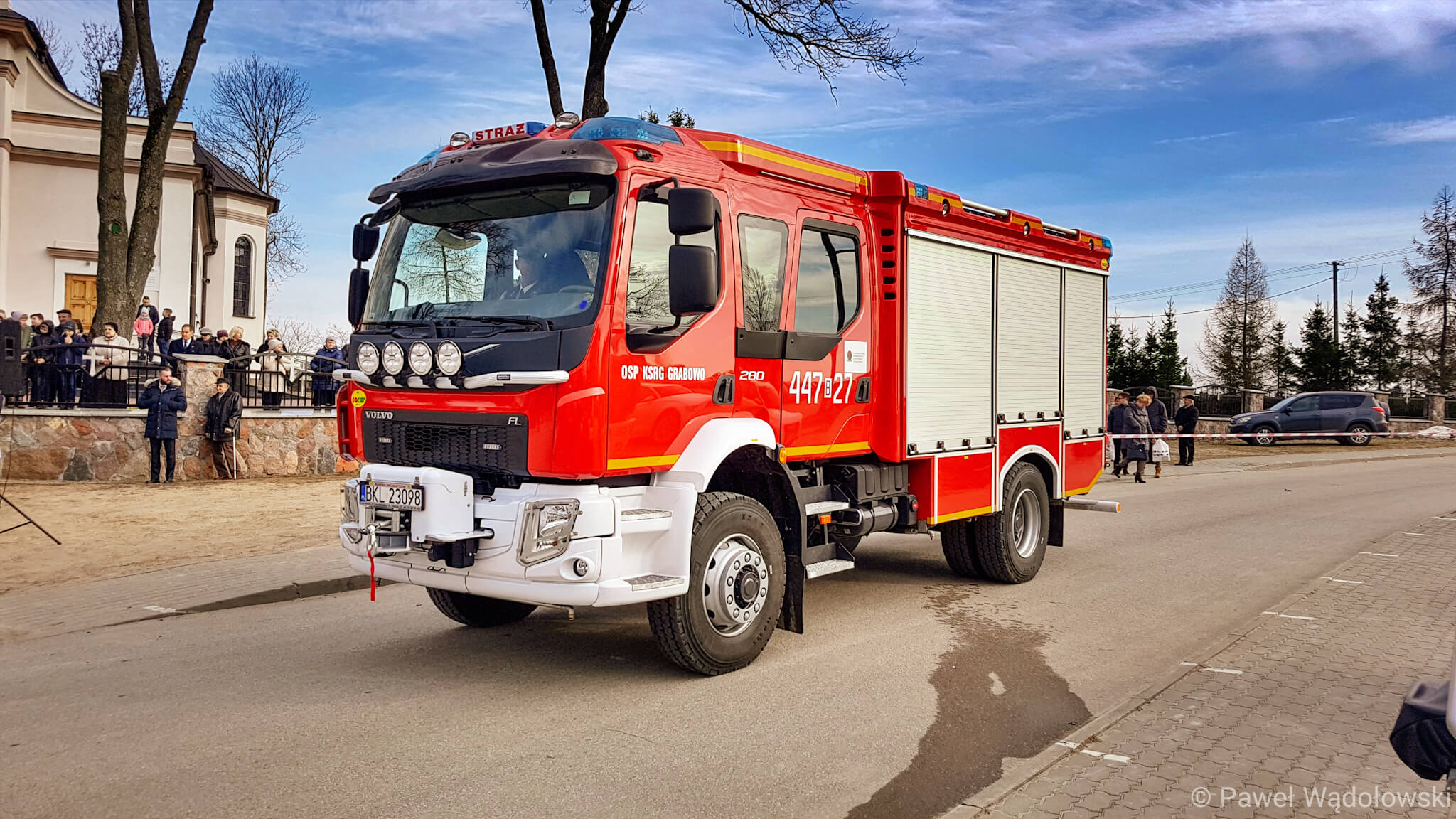 Strażacy ochotnicy z Grabowa k. Kolna mają nowy wóz