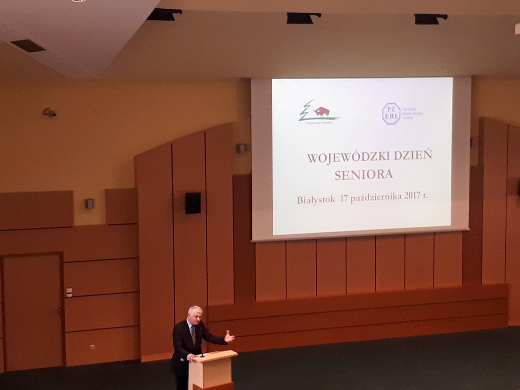 Emeryci i renciści obchodzili w Białymstoku Wojewódzki Dzień Seniora
