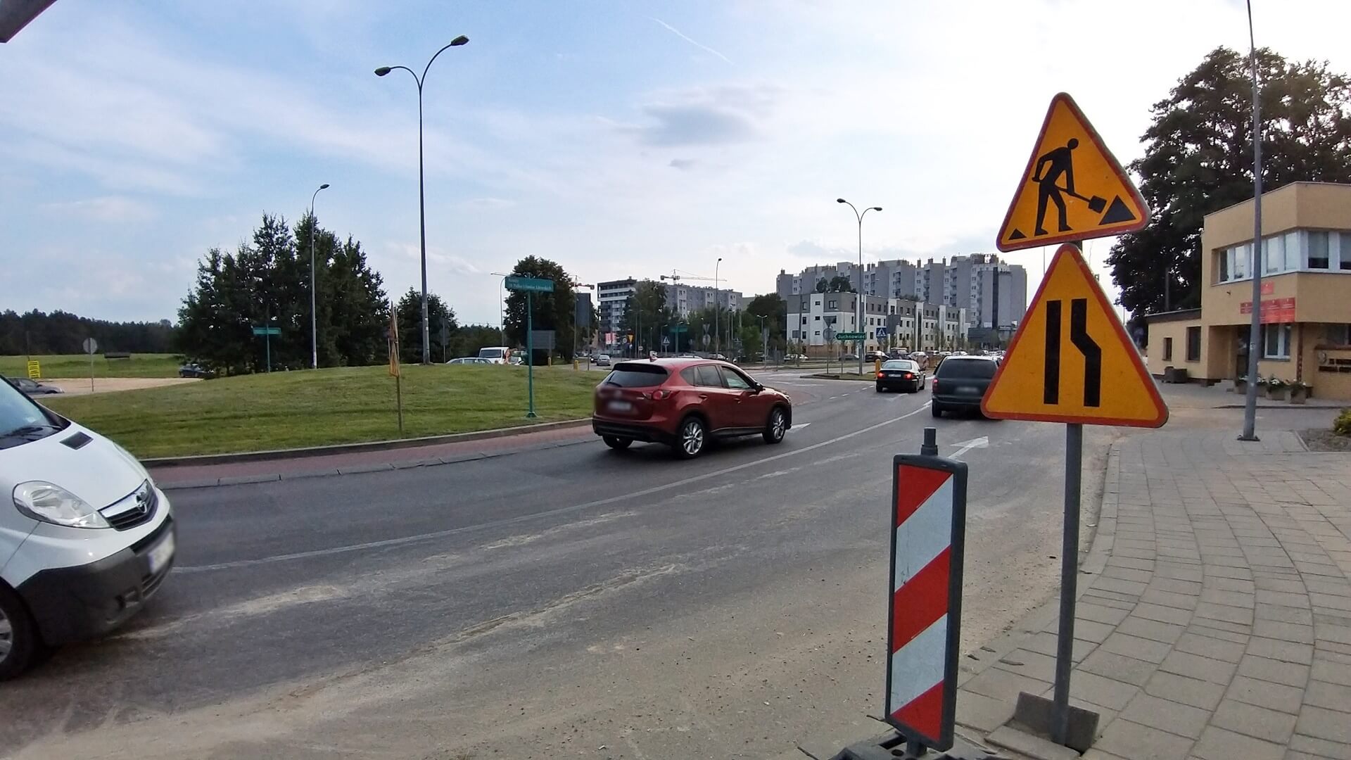 Zamiast ronda – skrzyżowanie ze światłami. Rozpoczęły się prace przy jednostce wojskowej w Białymstoku