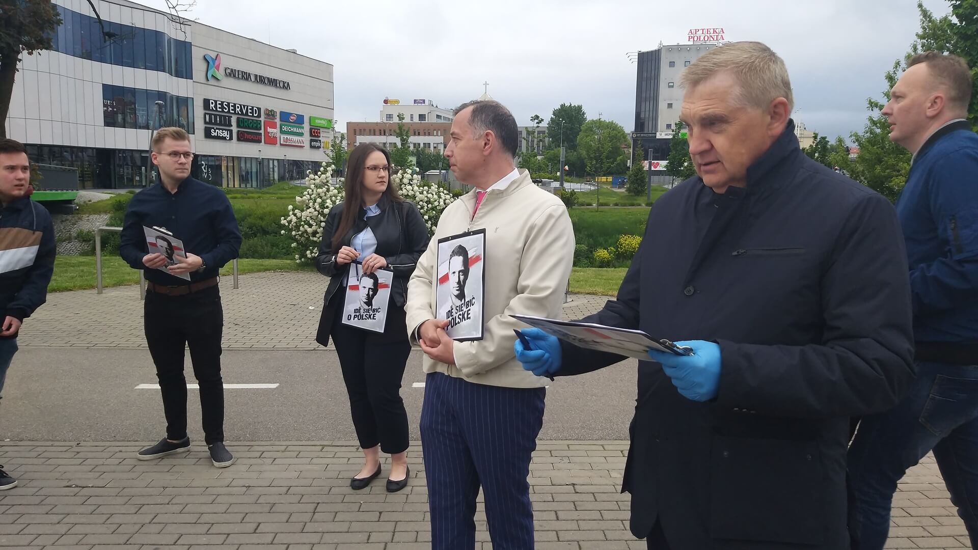 W Białymstoku rozpoczęto zbiórkę podpisów pod kandydaturą Rafała Trzaskowskiego