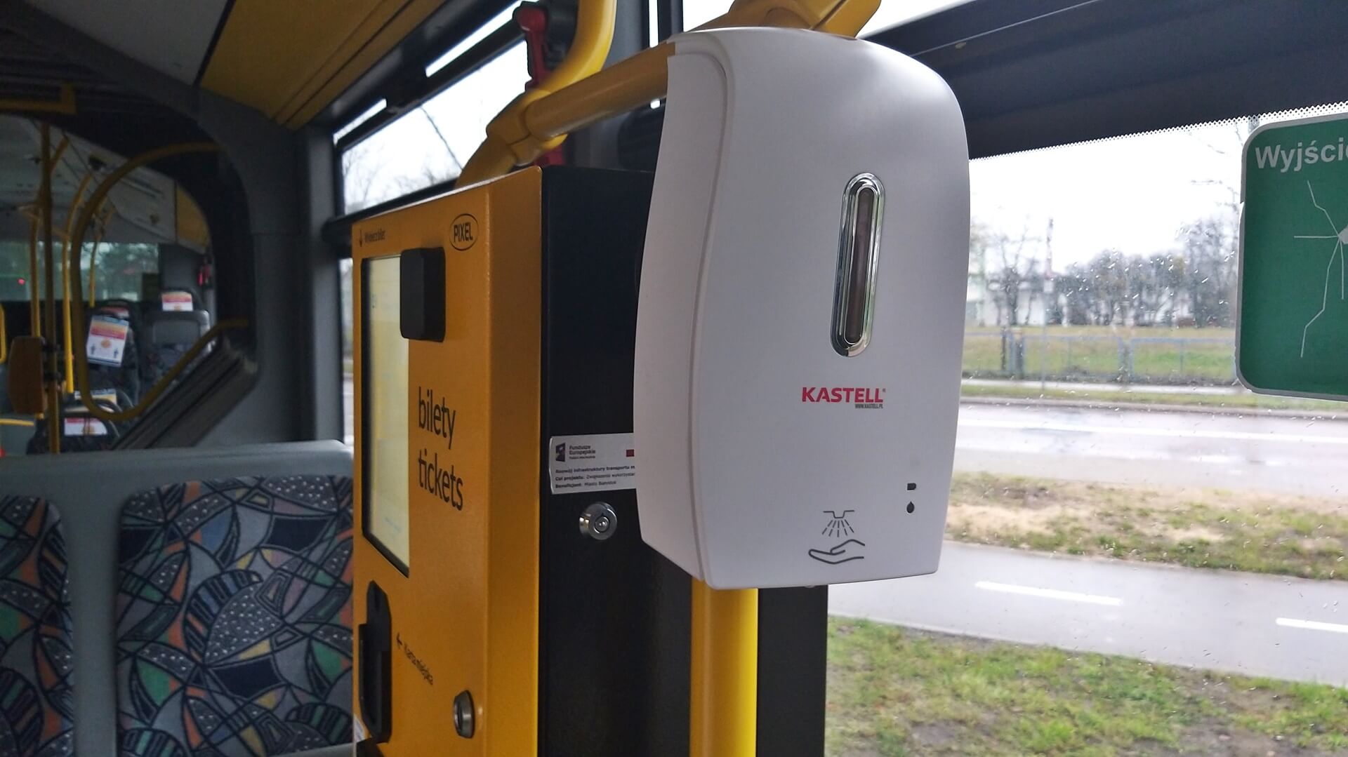 Suwalczanie, którzy posiadają stare bilety autobusowe będą mogli je wymienić za dopłatą na nowe