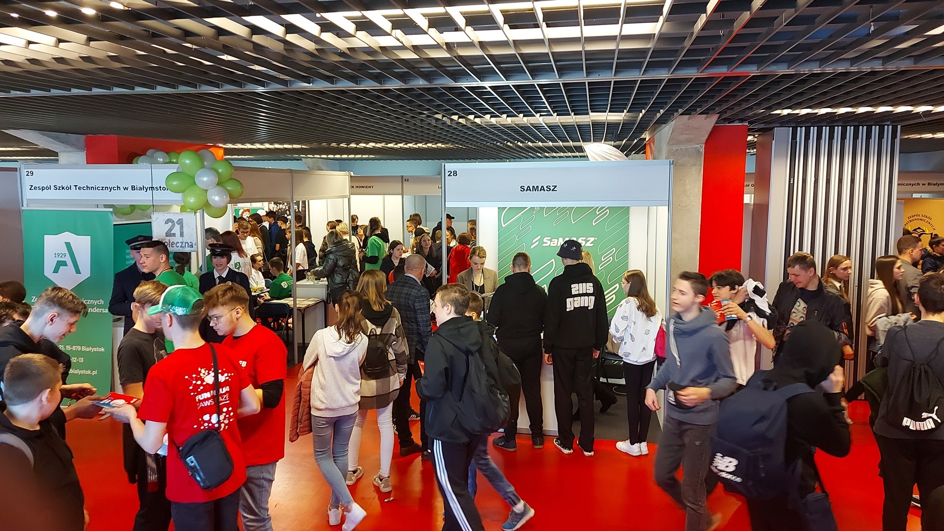 Targi Edukacji i Pracy na Stadionie Miejskim w Białymstoku