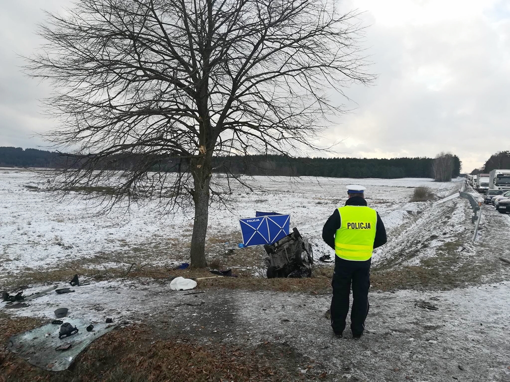 Wypadek między Białymstokiem a Bobrownikami - nie żyją 2 osoby