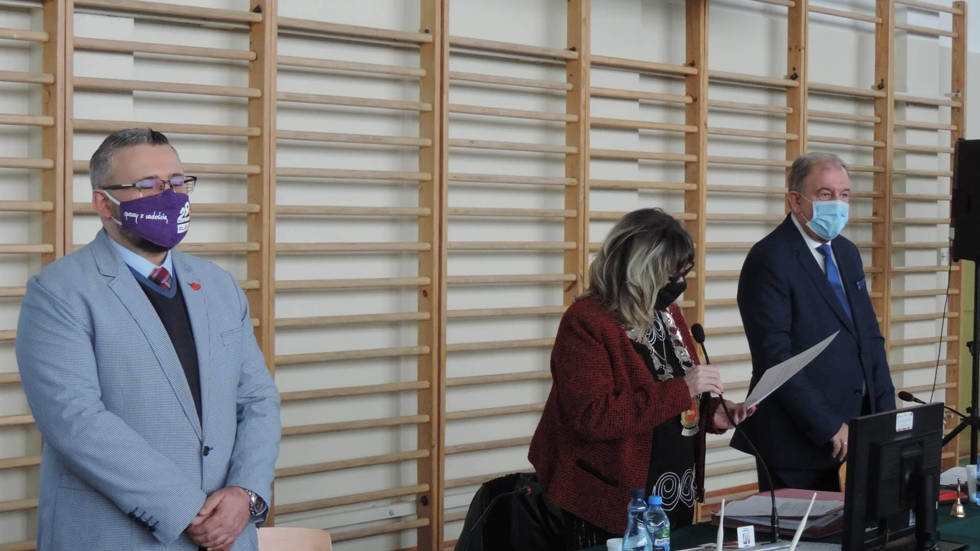 Nowy radny, nowa komisja - sesja rady miejskiej w Łomży