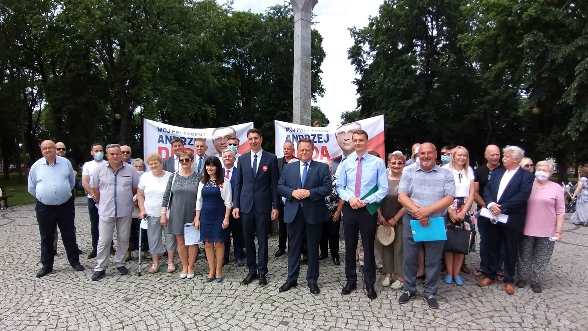 W Augustowie powstał komitet poparcia Andrzeja Dudy