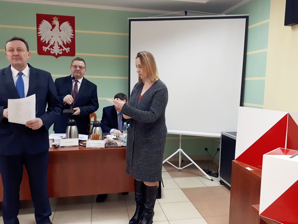 Radni powiatu białostockiego kolejny raz próbowali odwołać starostę