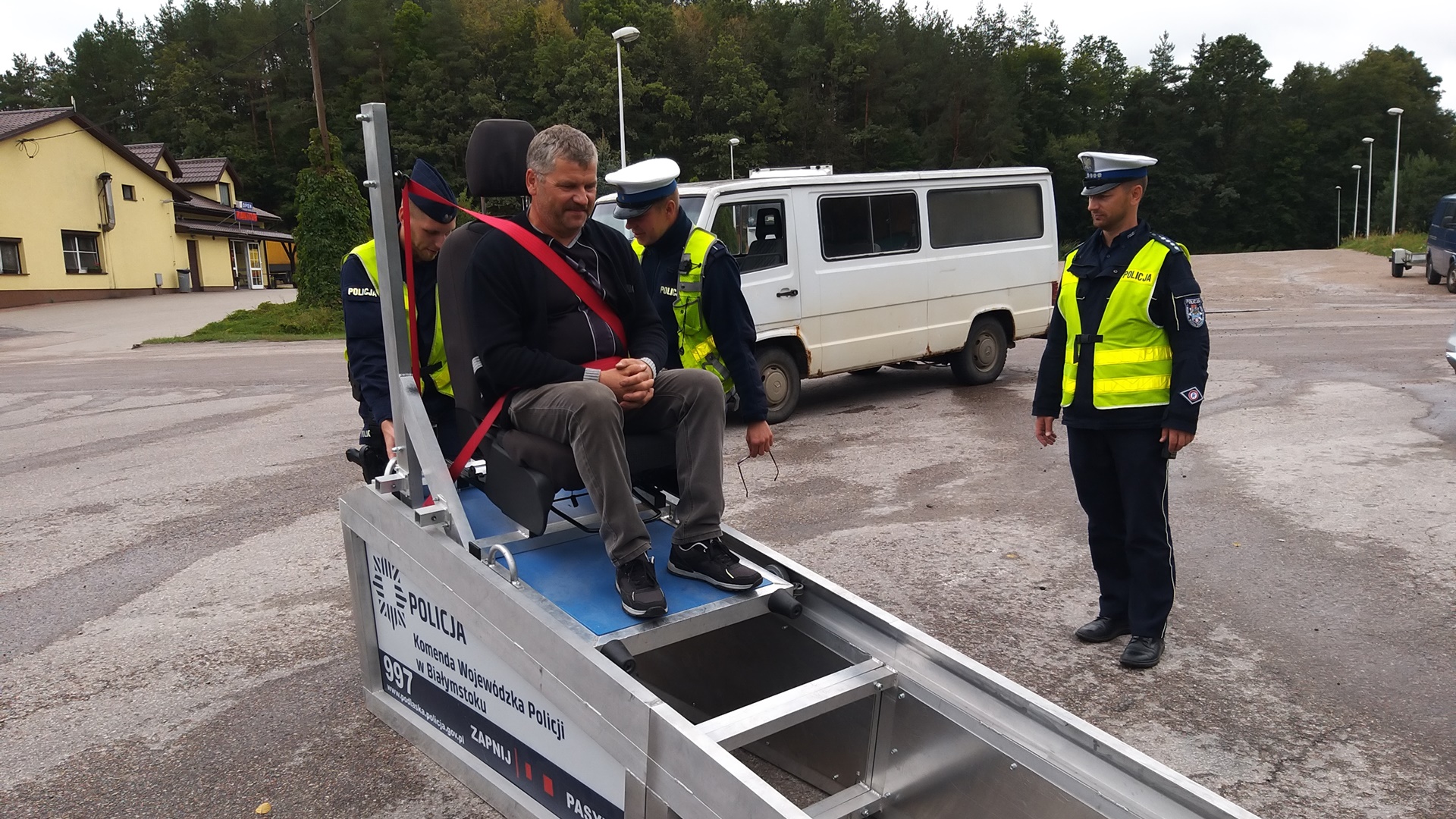 Suwalscy policjanci przeprowadzali akcję "Pasy"