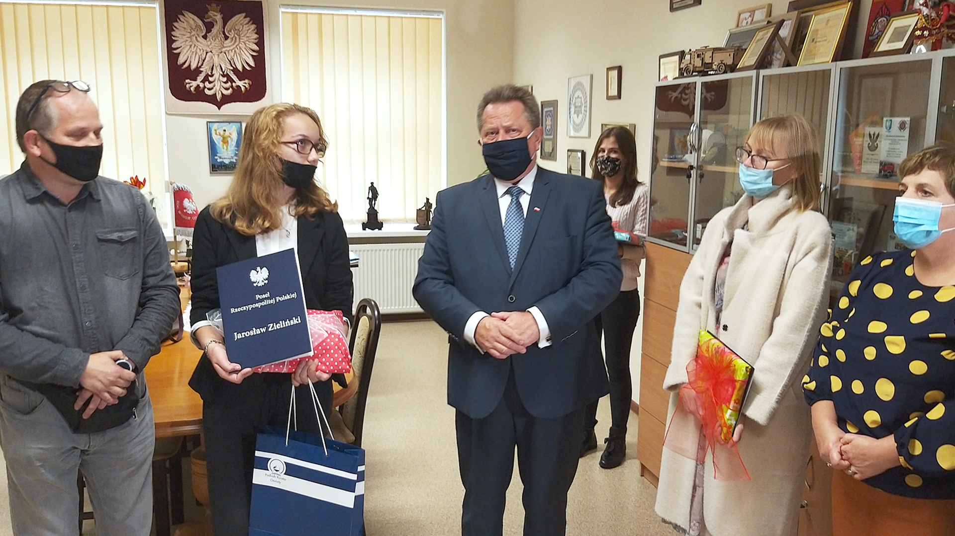 Podsumowano VIII edycję Wojewódzkiego Konkursu Historyczno-Literackiego "By czas nie zaćmił i niepamięć"