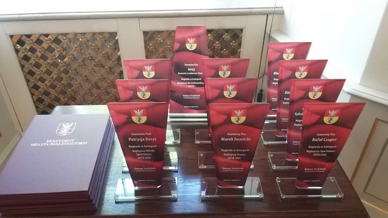 Prezydent Białegostoku wręczył nagrody za wysokie wyniki sportowe w 2018 roku