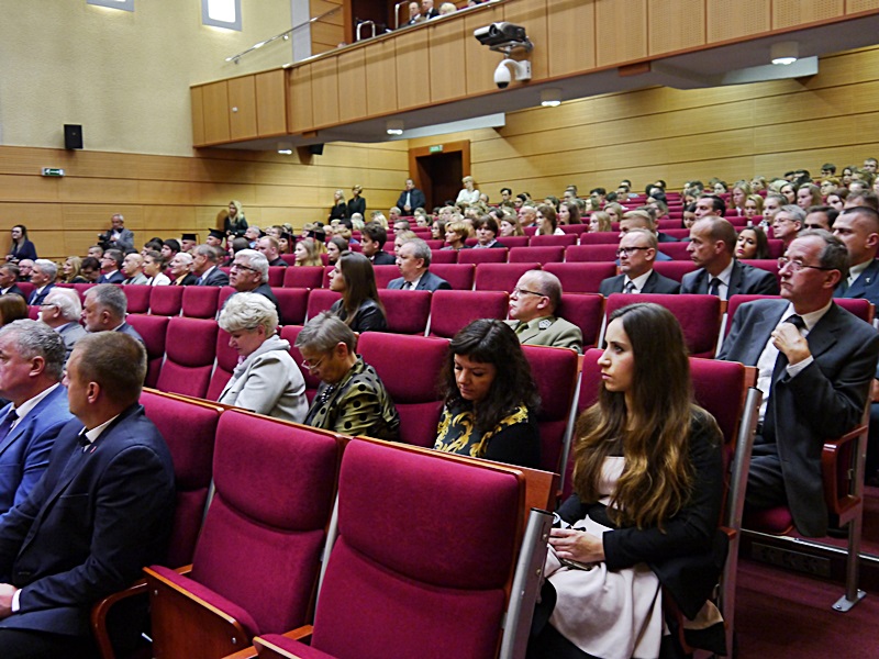 Suwałki:  Inauguracja roku akademickiego w PWSZ