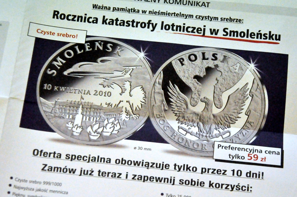 Kontrowersyjna promocja medalu upamiętniającego rocznicę katastrofy smoleńskiej