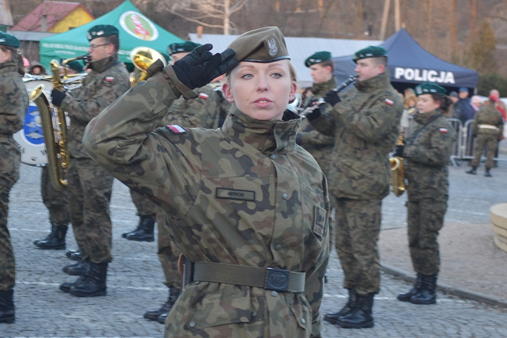 Żołnierze wyjdą z jednostek - spotkają się z mieszkańcami