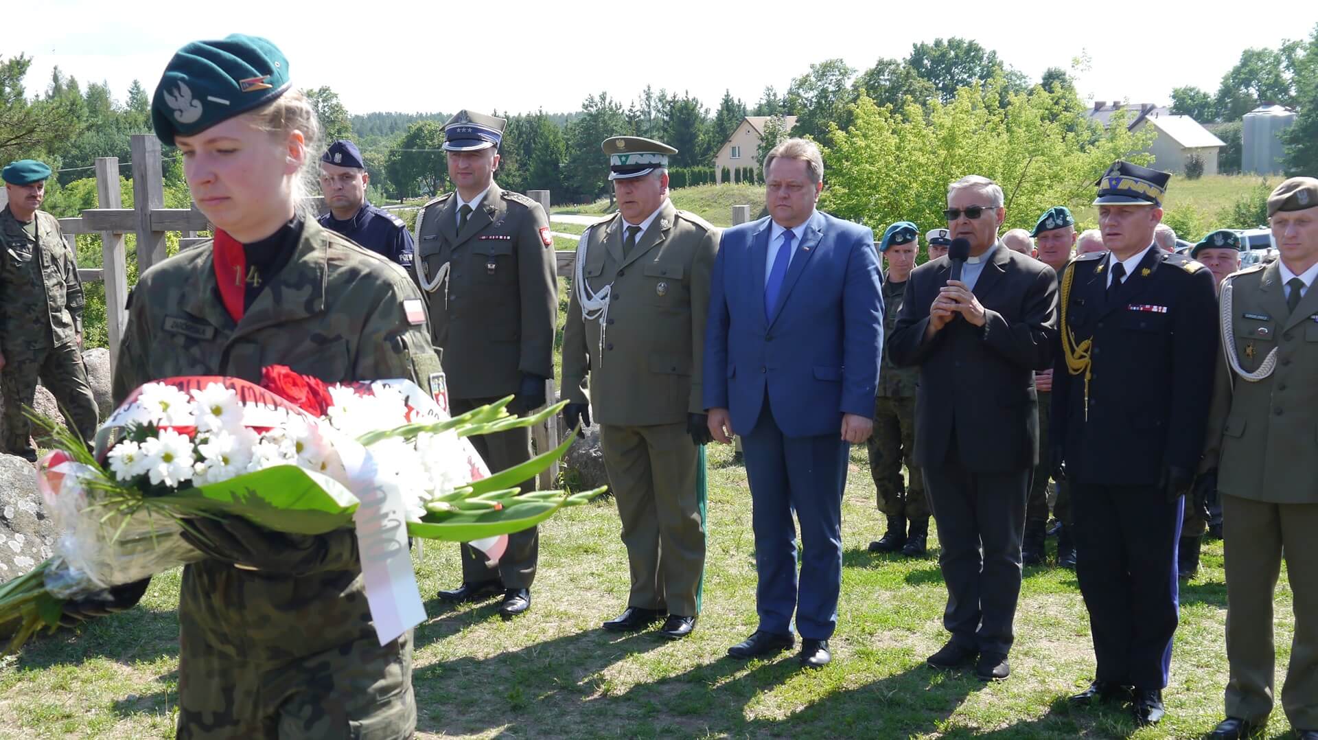 Pamięć ofiar Obławy Augustowskiej ma być uczczona w Warszawie – zapowiada wiceszef MSWiA