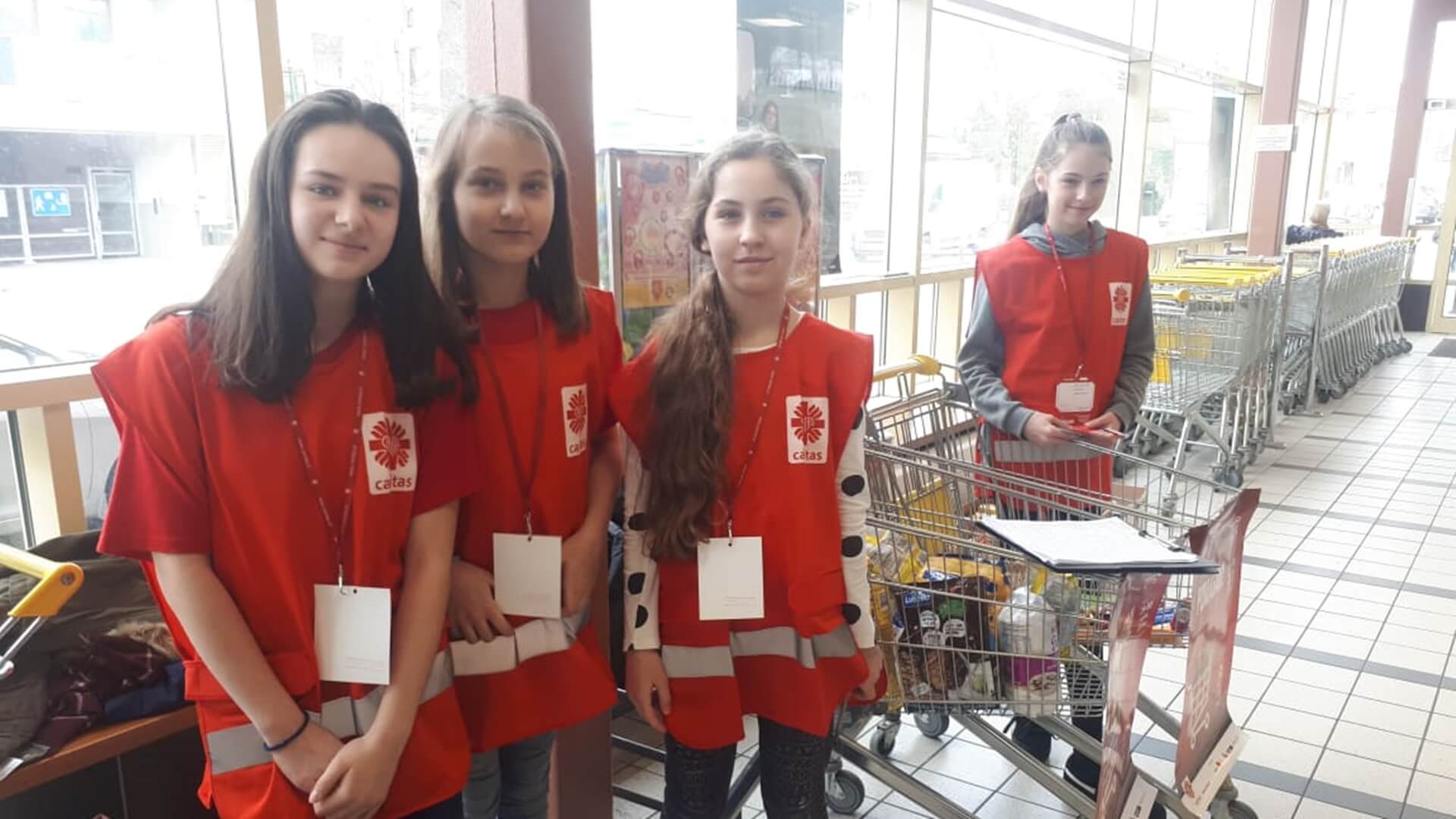 "Tak. Pomagam!" - w podlaskich sklepach można wesprzeć przedświąteczną zbiórkę żywności