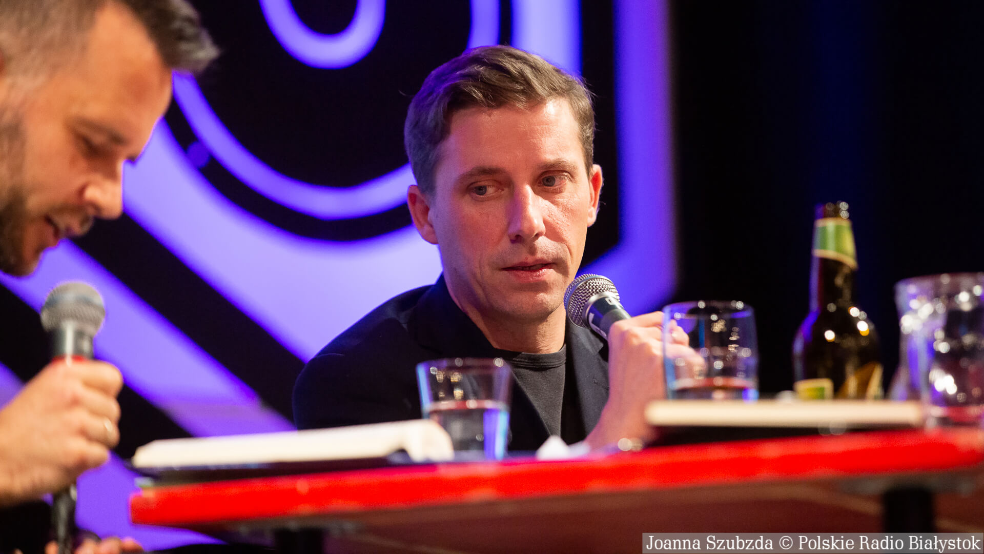 Spotkania z pisarzami, dyskusje i wymiana książek - 10. literacki festiwal "Zebrane" [zdjęcia]