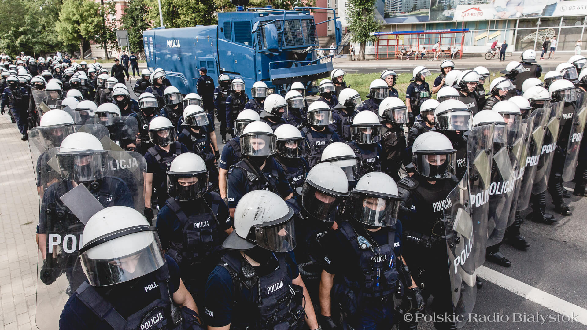 Policja ustaliła ponad 120 osób, które łamały prawo podczas Marszu Równości w Białymstoku