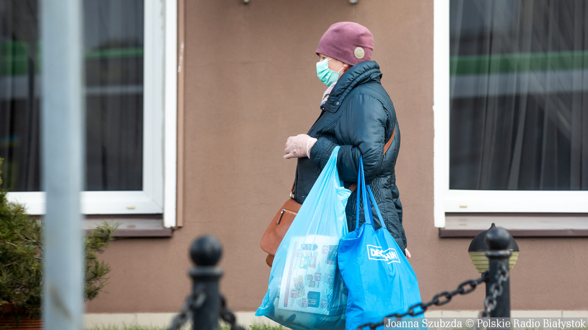 Zakrywanie ust i nosa będzie obowiązkowe w przestrzeni publicznej