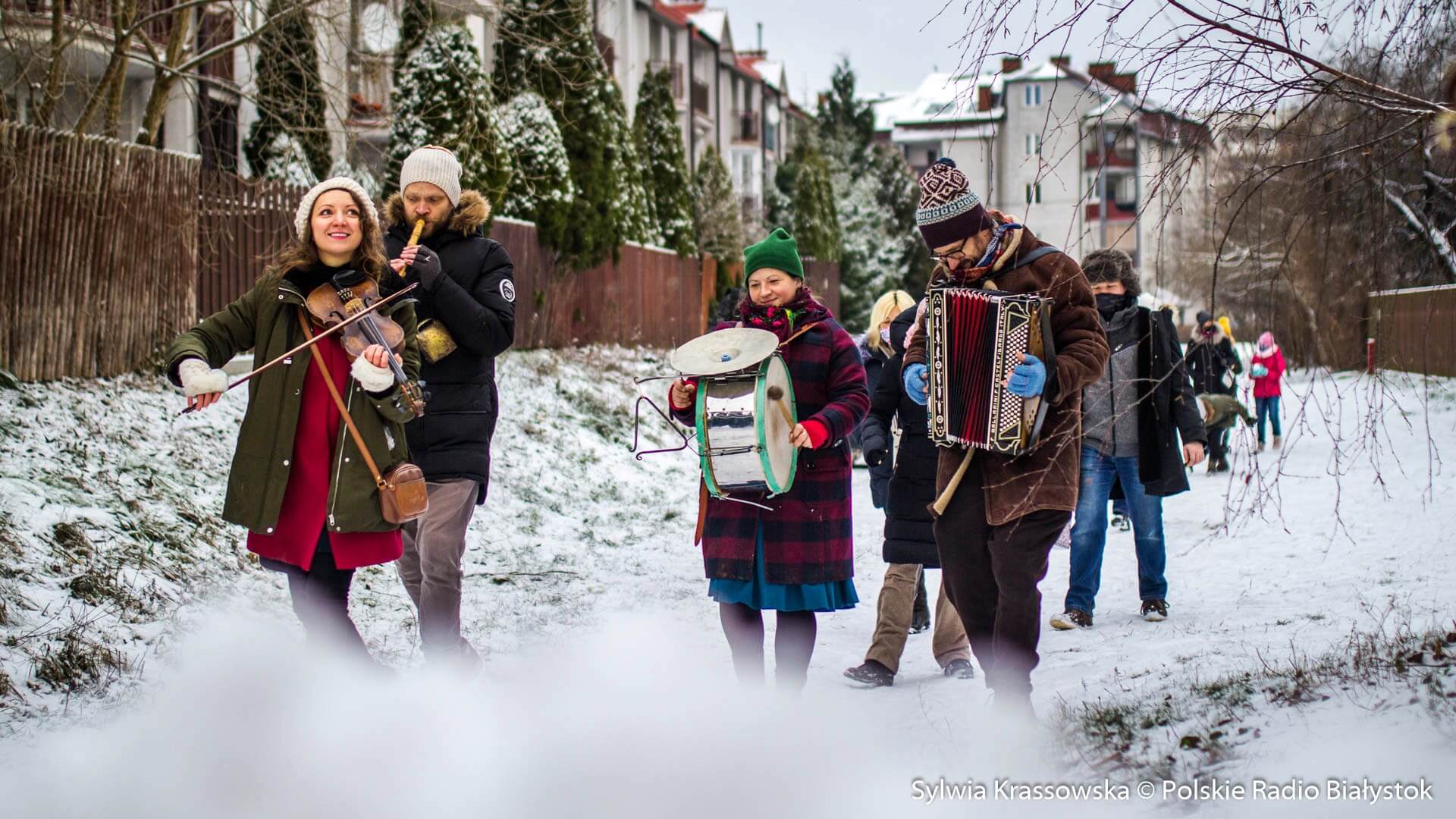 Przedświąteczne muzykowanie Kapeli Batareja w Białymstoku [zdjęcia]