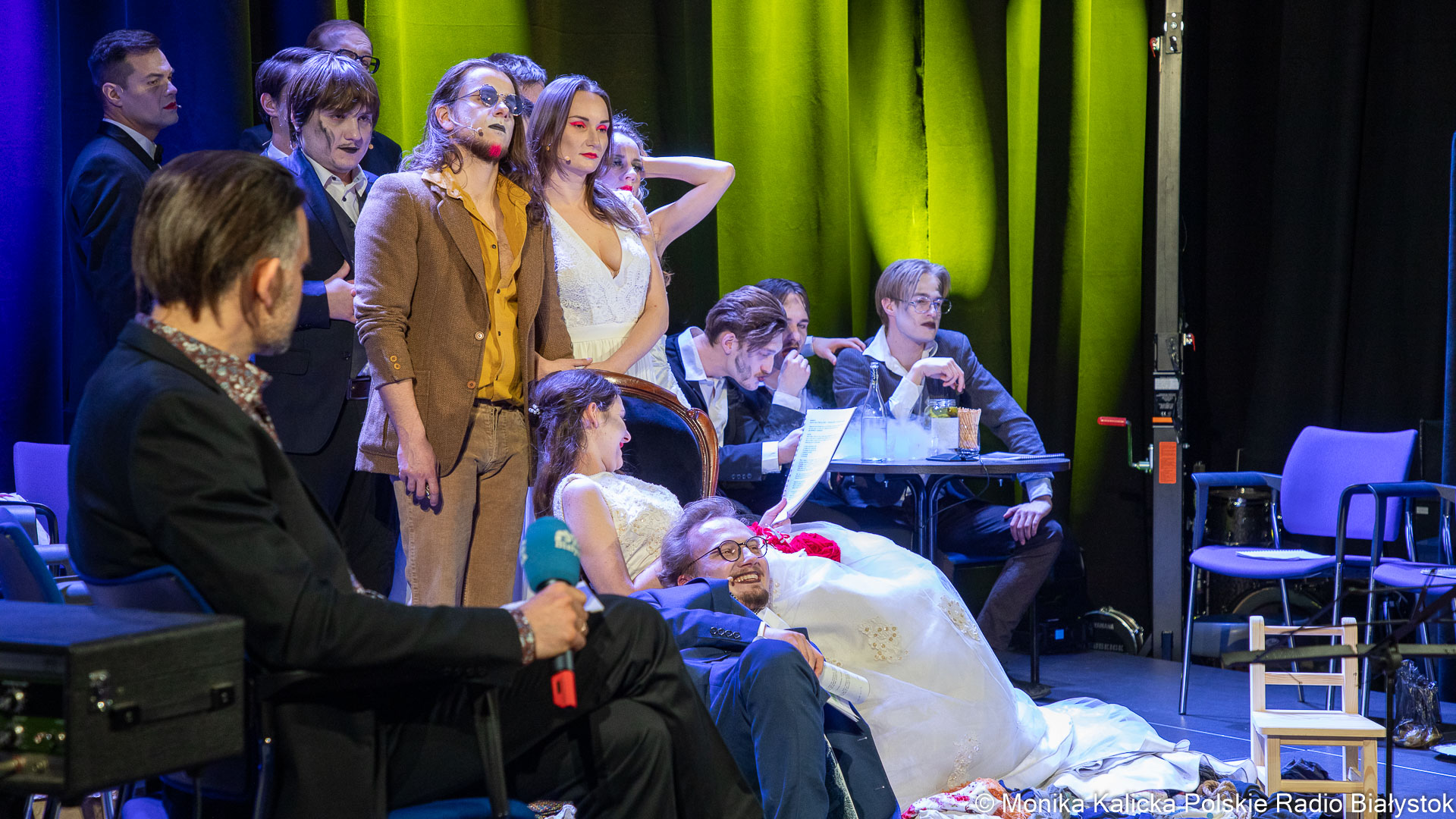 TAK DLA (s)POKOJU - czytanie performatywne "Matki" Witkacego [wideo, zdjęcia]