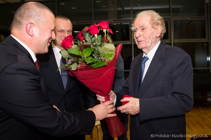 Wiesław Myśliwski odebrał nagrodę literacką im. Franciszka Karpińskiego [zdjęcia]