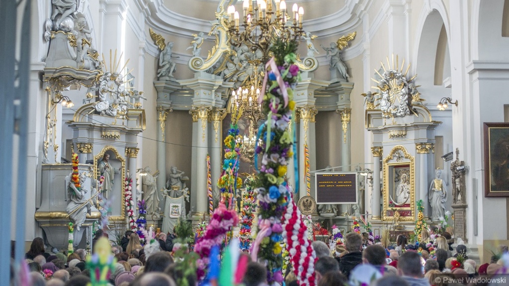 Katolicy świętują Niedzielę Palmową