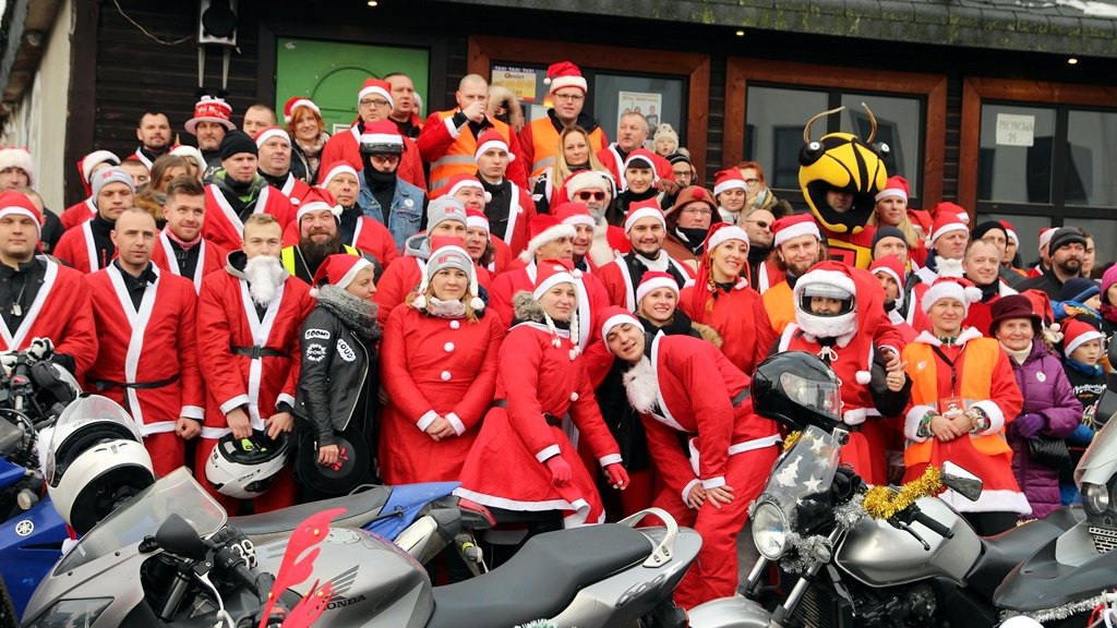 MotoMikołaje - czyli barwna parada i prezenty dla podopiecznych domów dziecka w Białymstoku, Supraślu i Krasnem