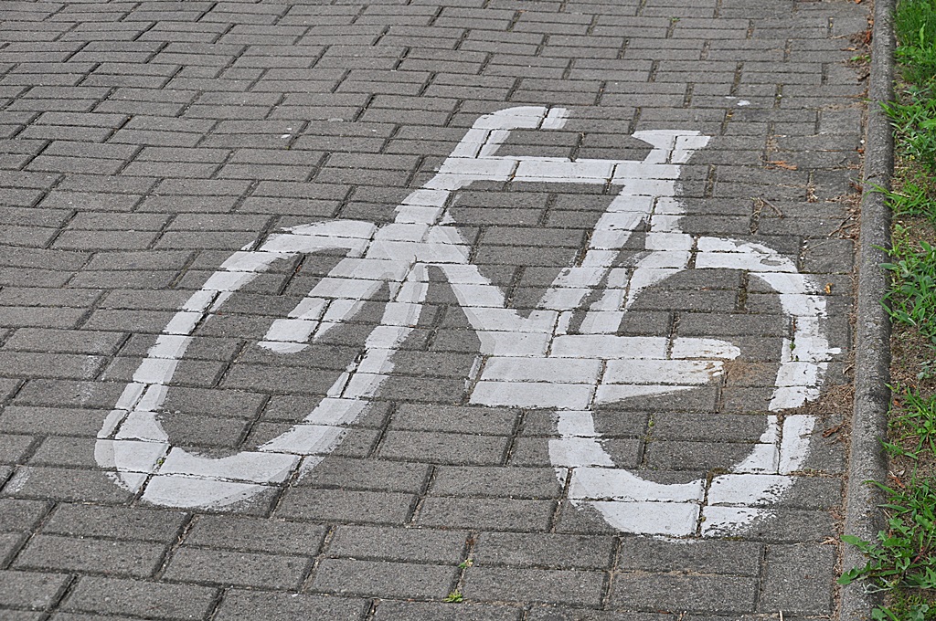 Potrącenie 75-letniej rowerzystki w Białymstoku