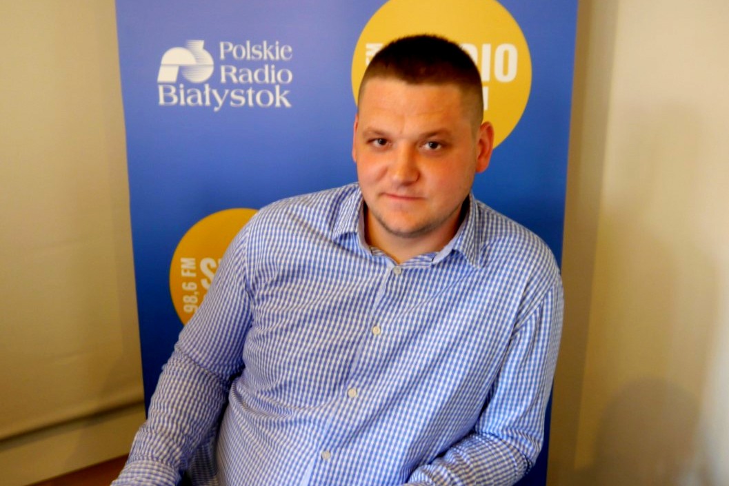 Choć został radnym, wciąż kieruje suwalskim klubem piłkarskim Wigry