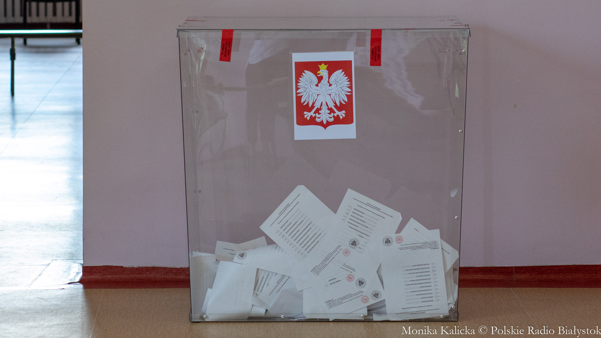 PKW: 68,07% wynosi frekwencja w kraju wg danych z 99,99% obwodów głosowania [aktualizacja]