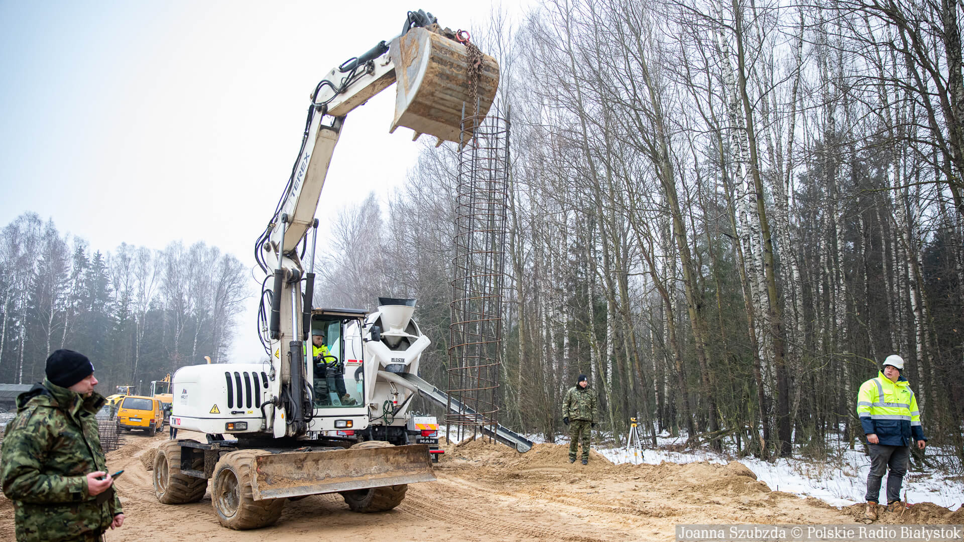 Firma Budimex deklaruje naprawę dróg, które mogą ulec dewastacji podczas budowy zapory na granicy