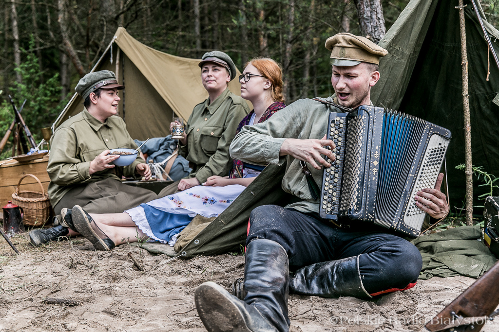 Czołgi, rosomaki i rekonstrukcje – VII Podlaski Piknik Militarny w Ogrodniczkach [zdjęcia, wideo]