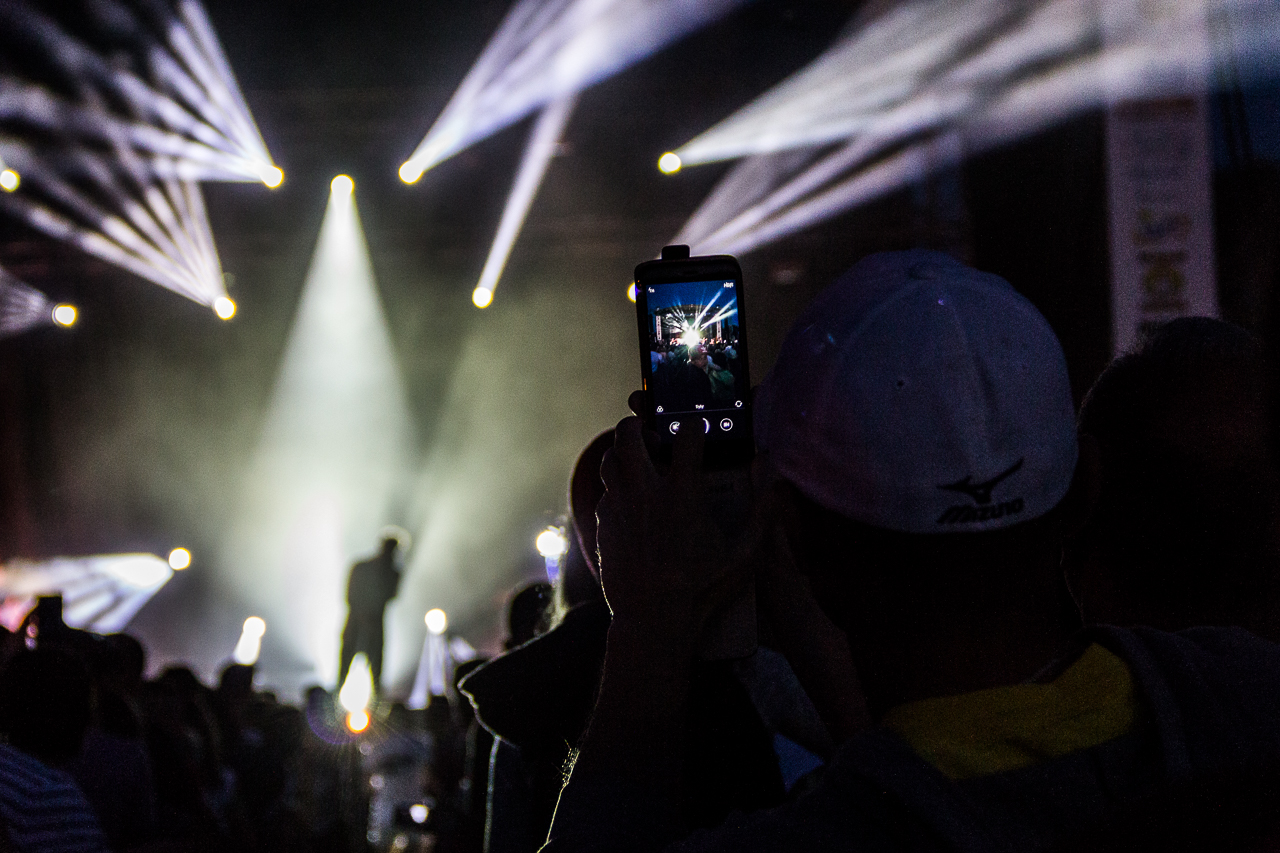 Waglewski w kinie, a Łona na statku. Wystartował AugustOFF Live Festival