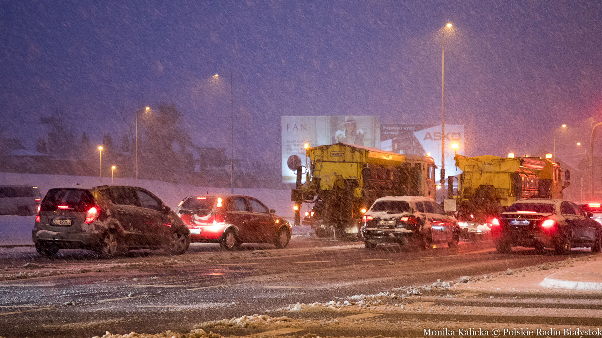 W Podlaskiem ciągle pada śnieg [zdjęcia, wideo]