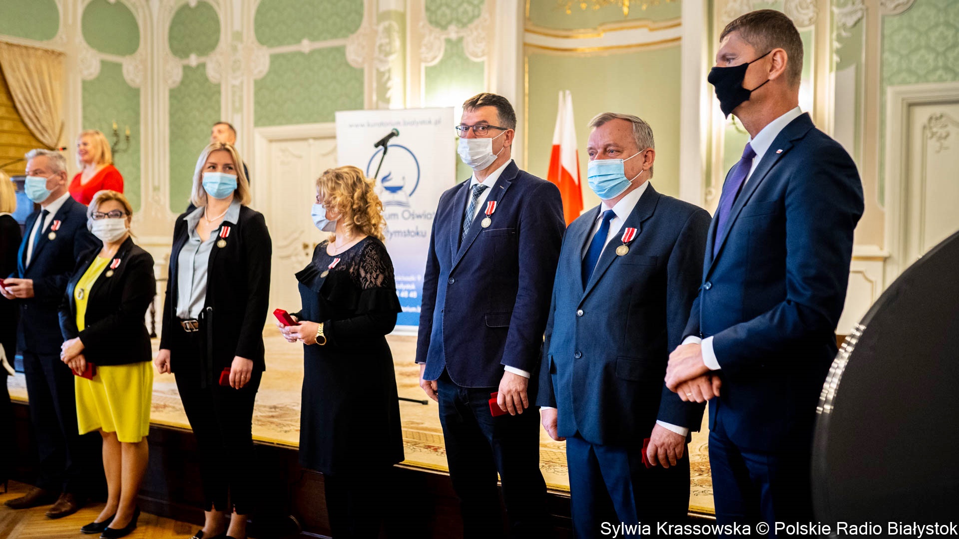 Nagrody i wyróżnienia z okazji Dnia Edukacji Narodowej [zdjęcia]