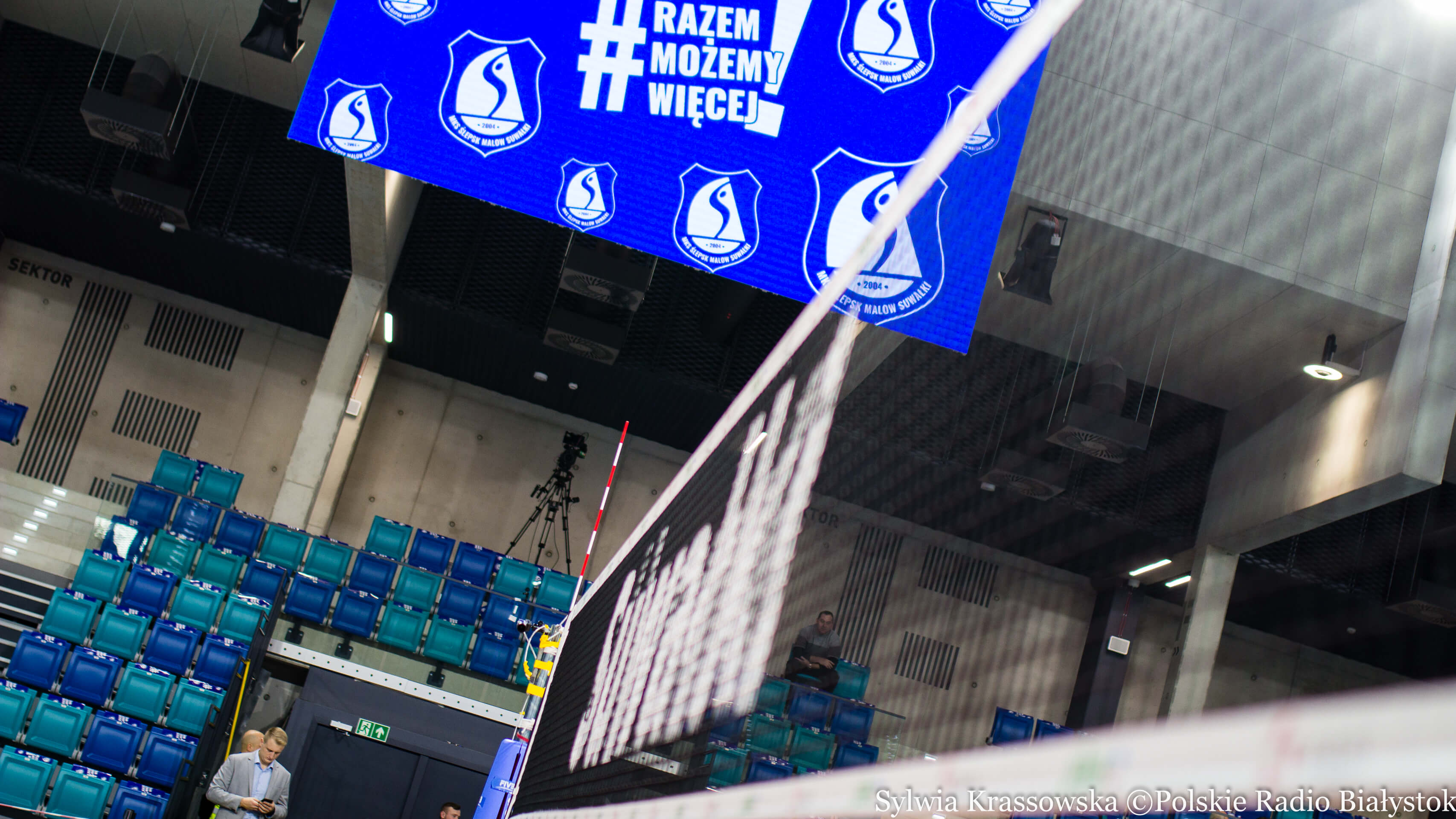 Czy podczas dzisiejszego meczu kibice znowu będą mieli problem z wejściem do hali Suwałki Arena?