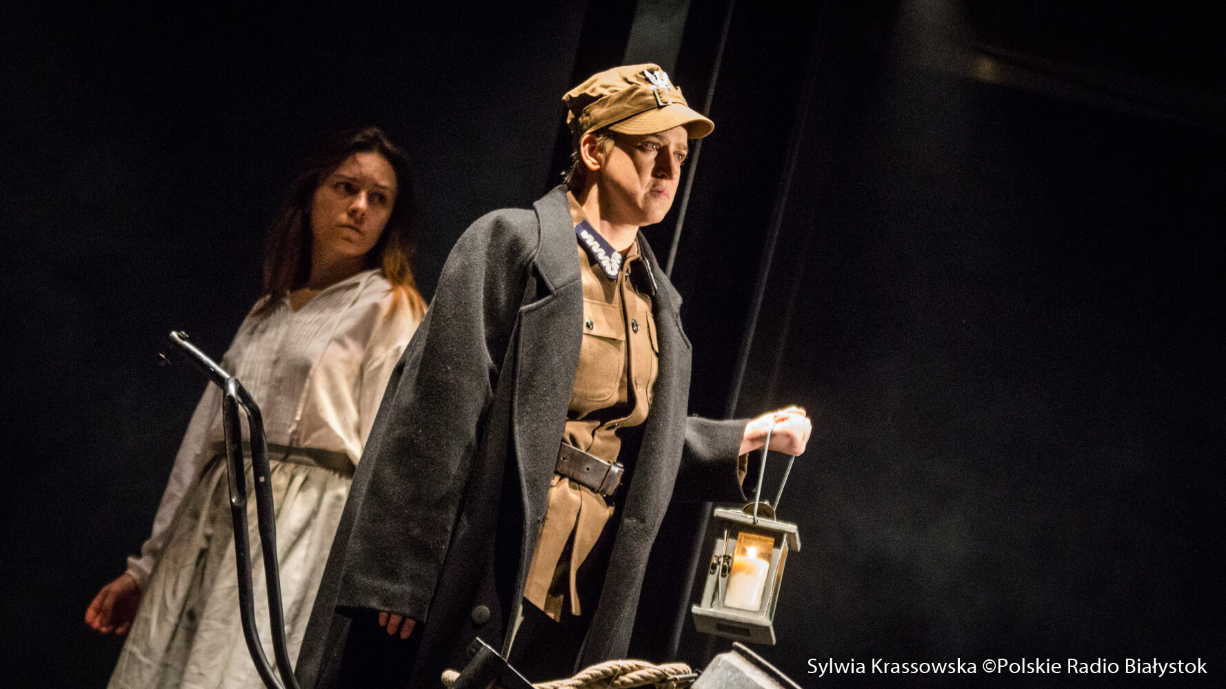 Spektakl o obławie augustowskiej w Teatrze Dramatycznym