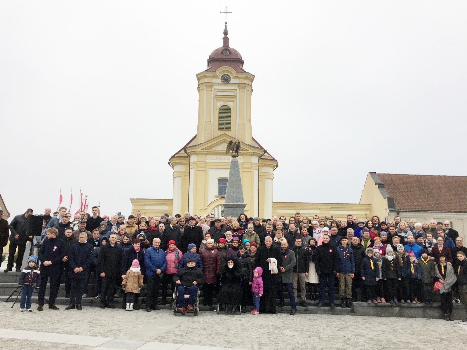 Odsłonięcie odnowionego pomnika na 100-lecie odzyskania niepodległości w Choroszczy [zdjęcia]
