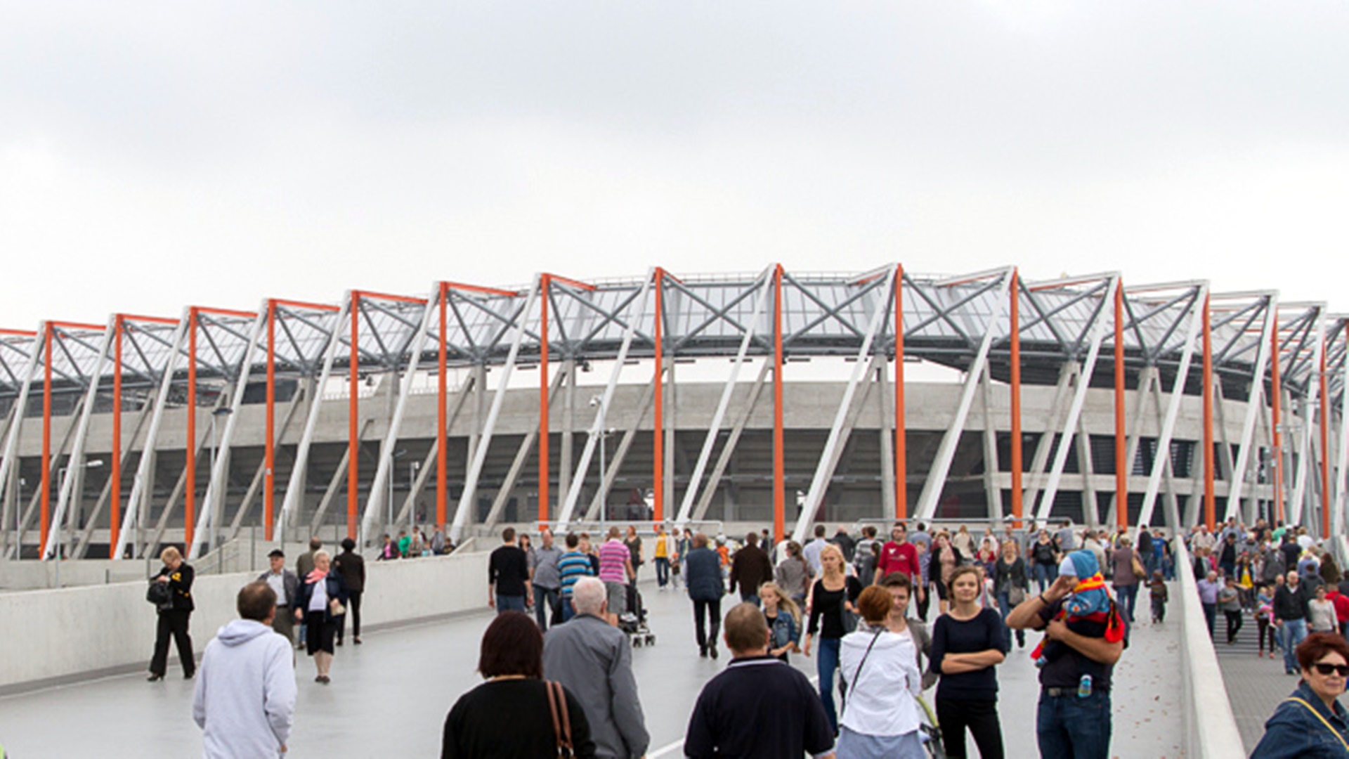 Nie będzie ugody z pierwszym wykonawcą stadionu