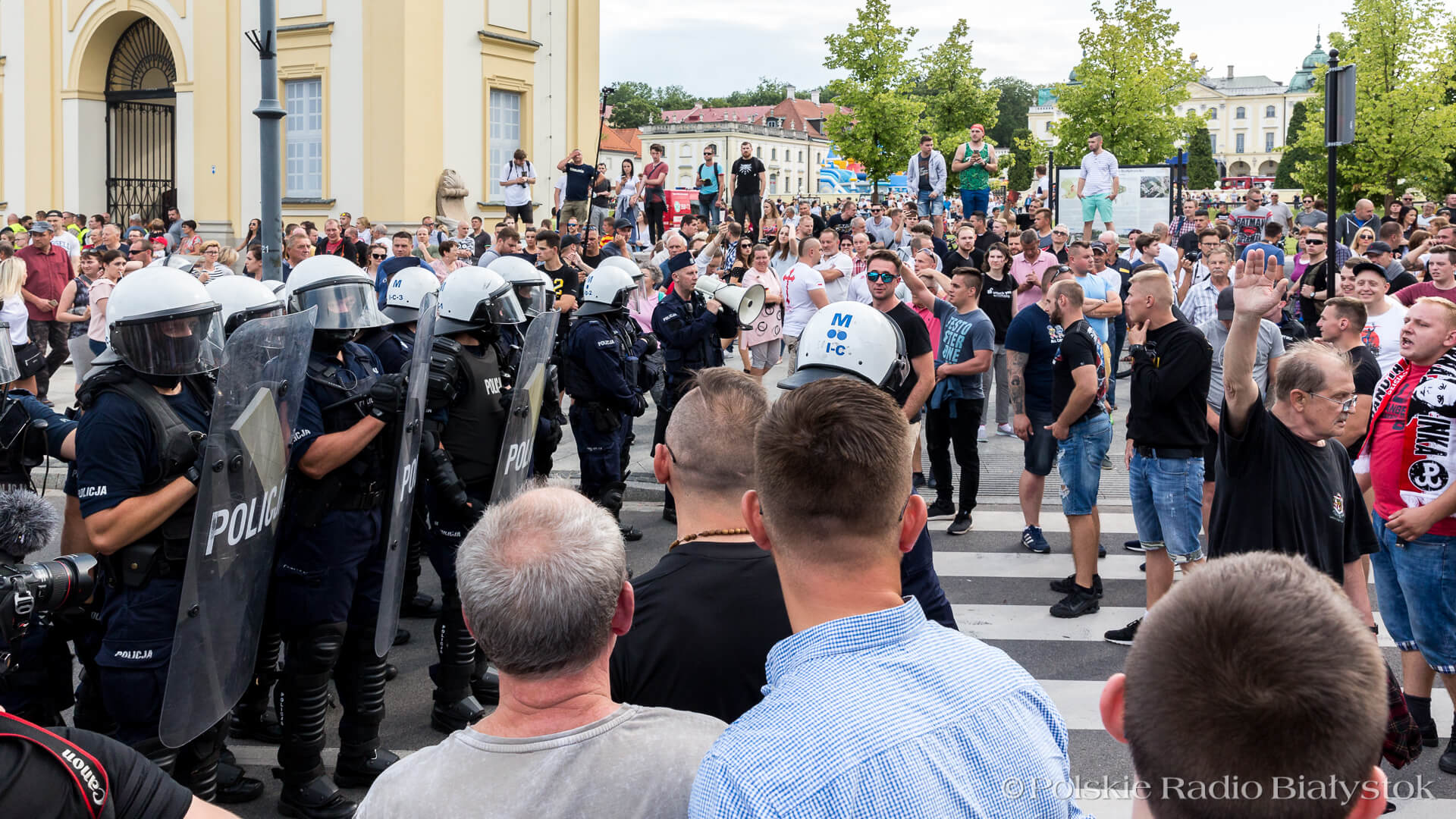Policja zidentyfikowała kolejne osoby wz. z łamaniem prawa na Marszu Równości