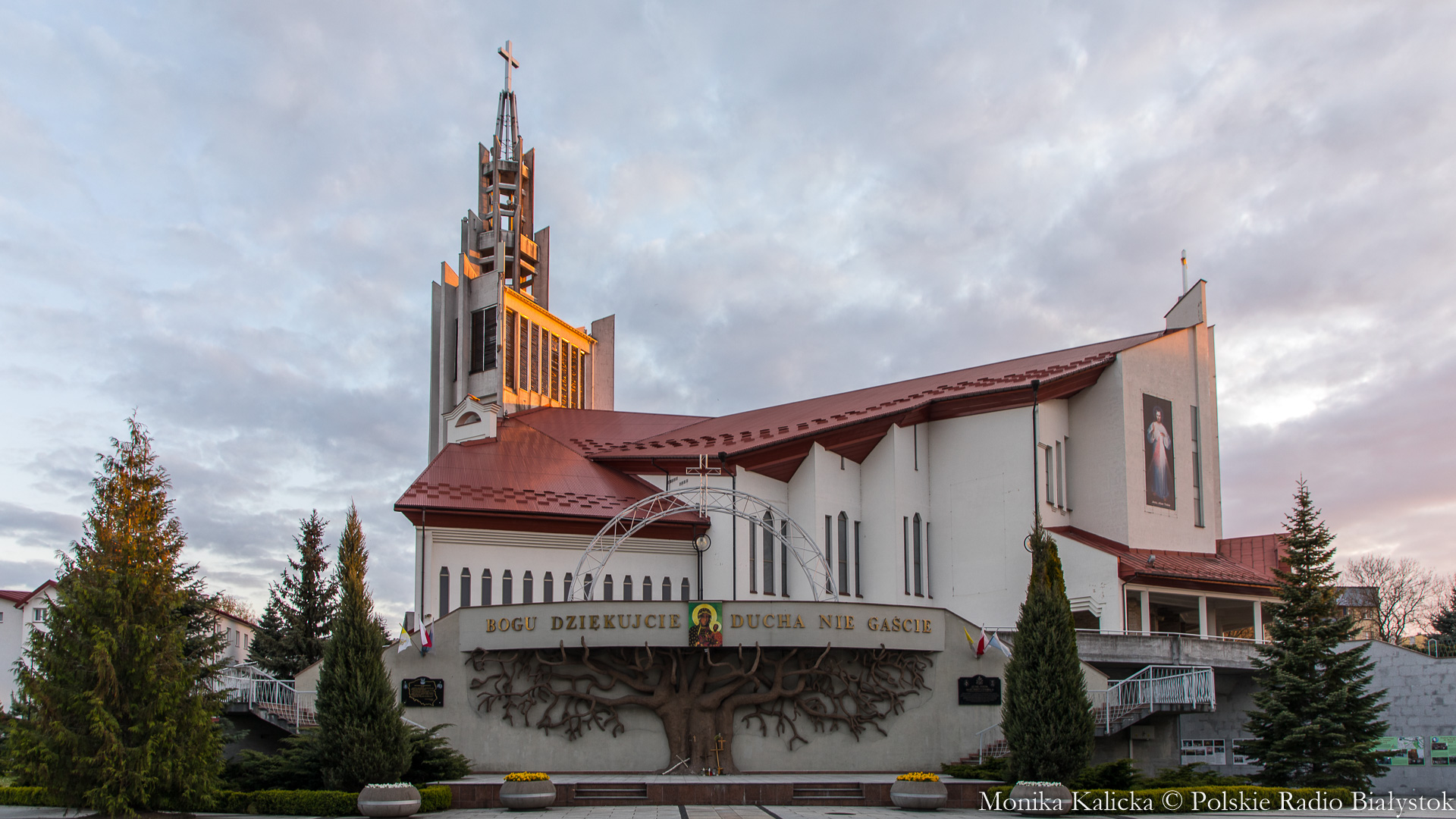 Archidiecezja Białostocka wydała specjalną płytę w 30. rocznicę wizyty papieża w Białymstoku