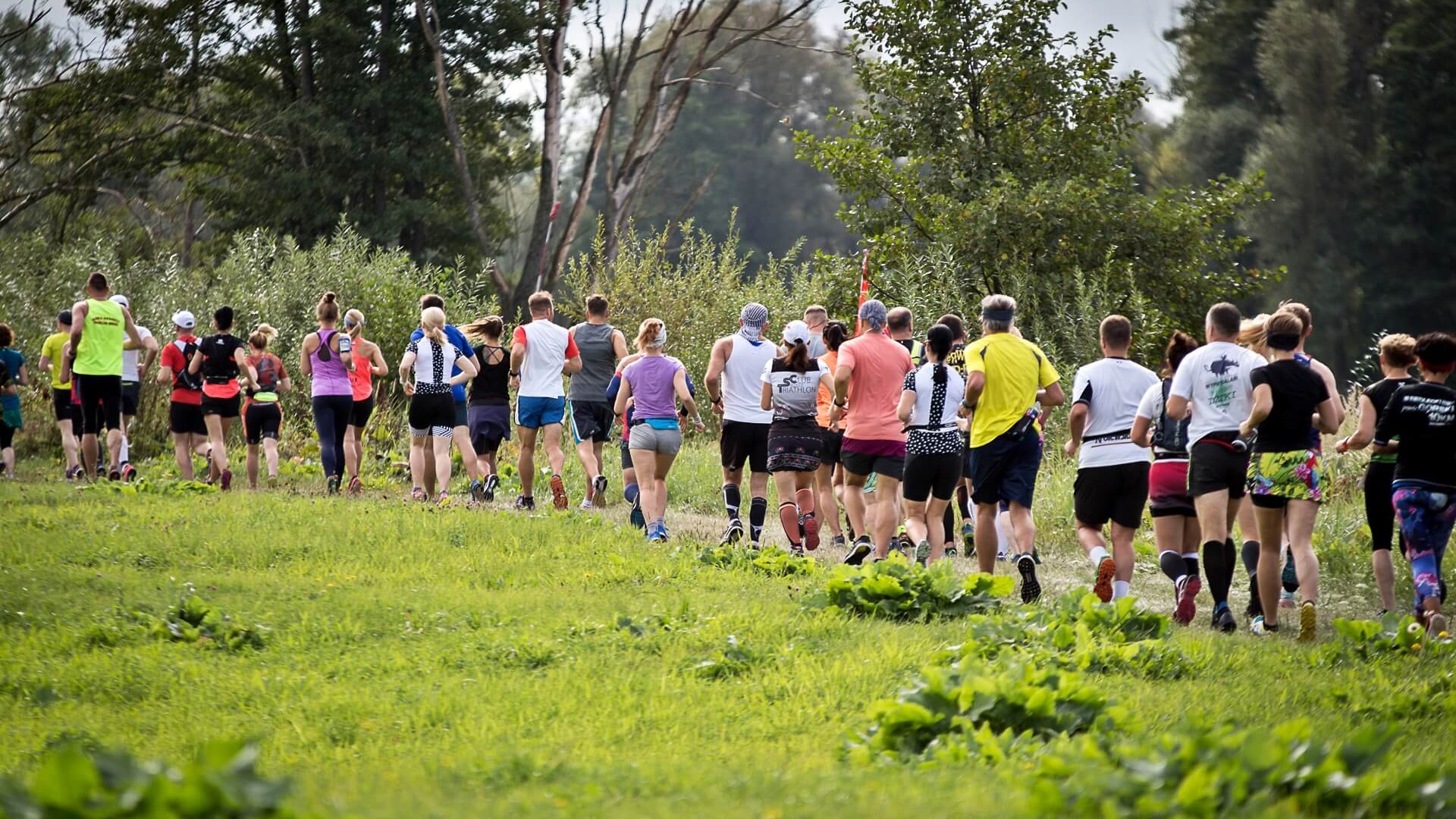Ponad 600 zawodników biegnie w PGE Ultramaratonie Nadbużańskim