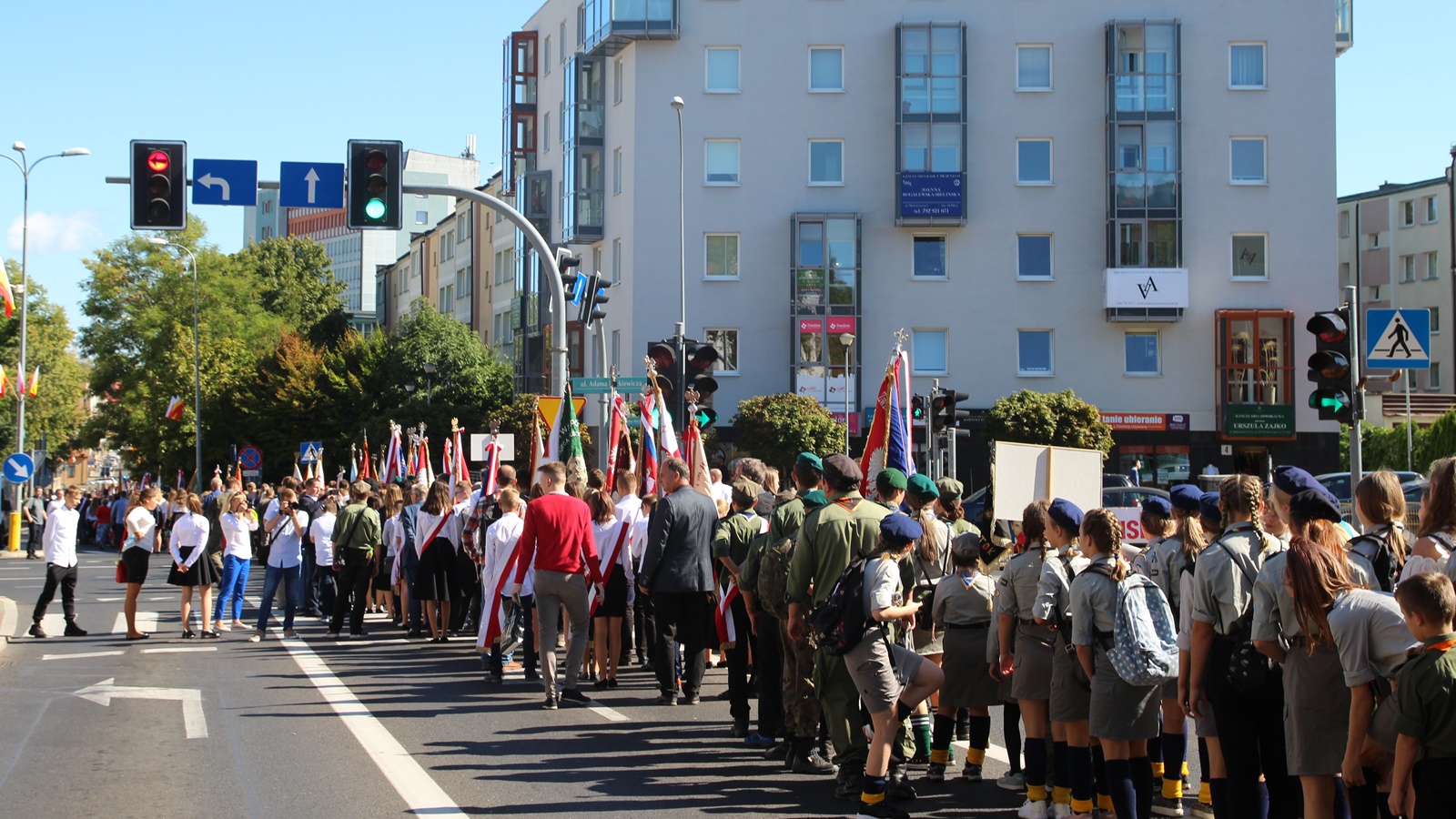 Ulicami Białegostoku przeszedł 19. Międzynarodowy Marsz Pamięci Zesłańców Sybiru [zdjęcia, wideo]