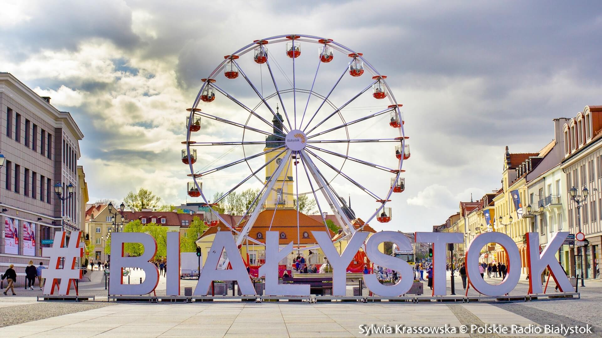 W Białymstoku ruszył Diabelski Młyn - nowa atrakcja przyciągnęła wielu chętnych [zdjęcia, wideo]